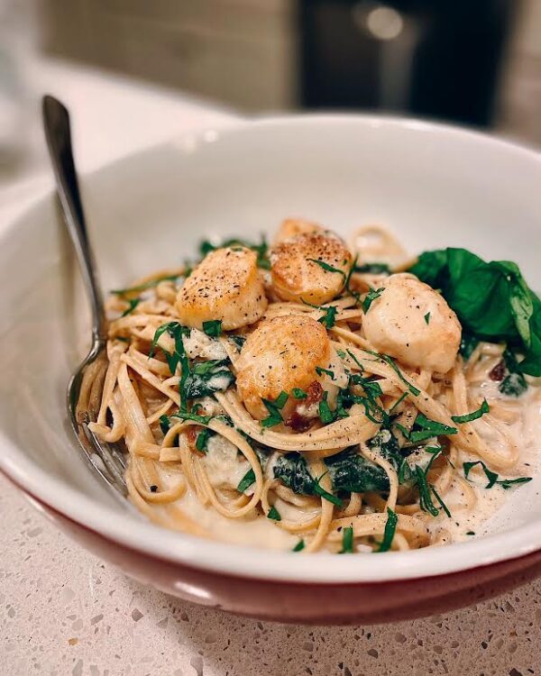 Creamy Spinach Linguine with Seared Scallops | Chef Jen